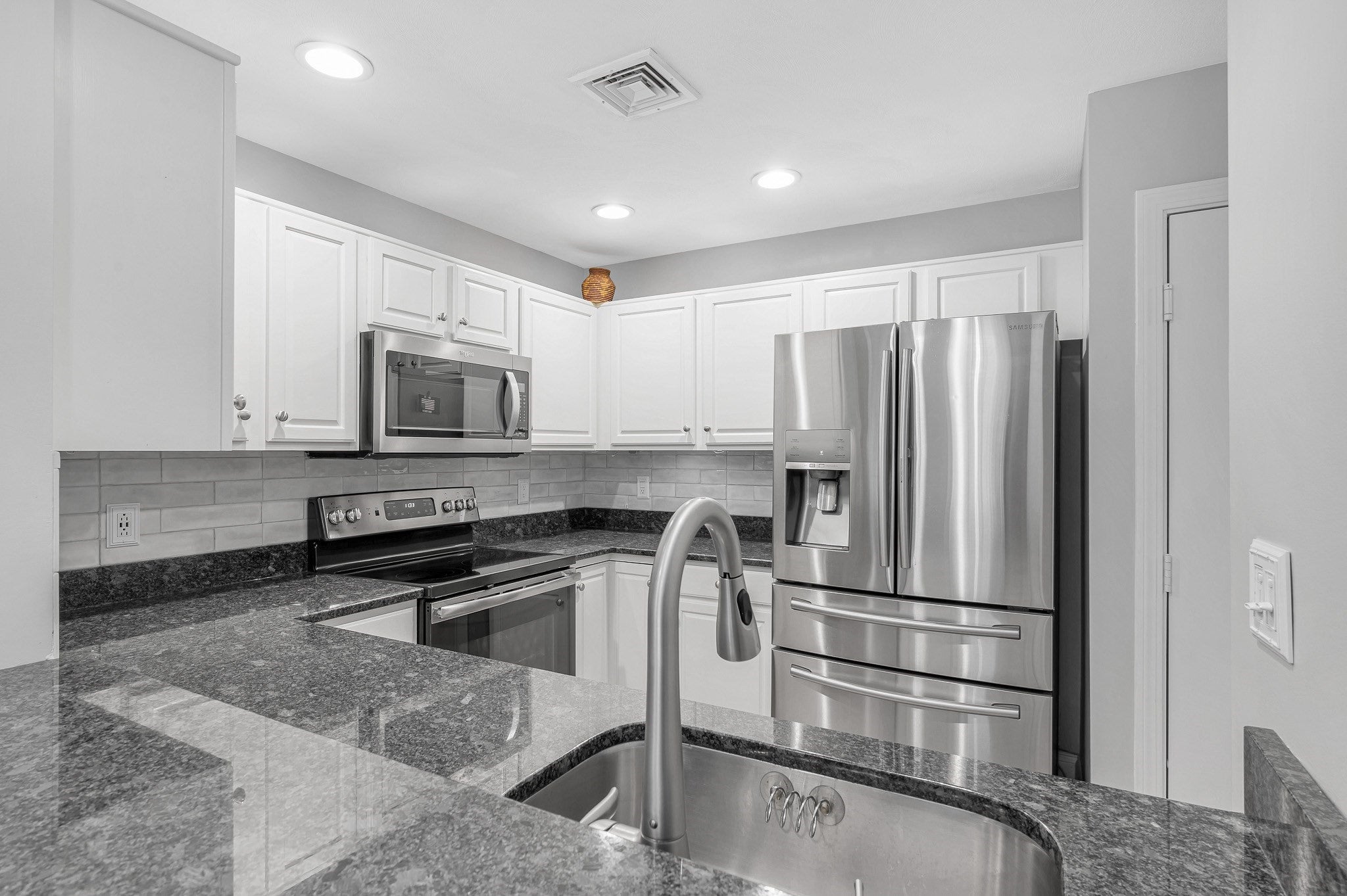 37 Northridge Drive #37, North Reading, MA Photo #10
