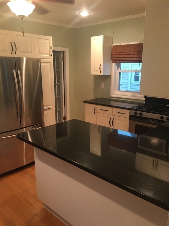 203 School St #2, Somerville, MA, 203 School St #2, Somerville, MA Photo #6