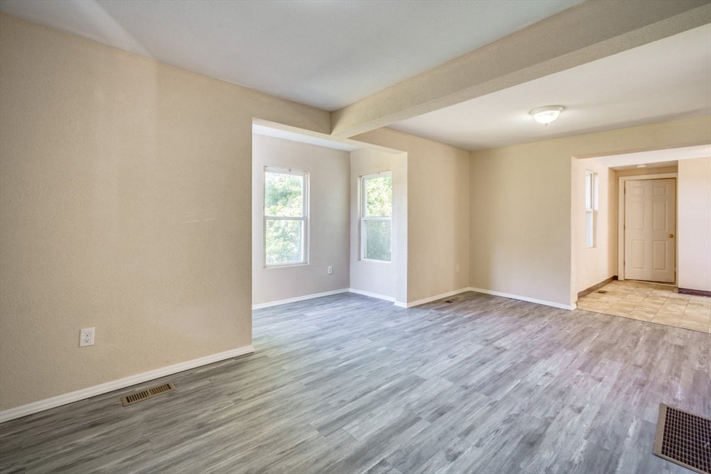42 Fox Run, Southbridge, MA, 42 Fox Run, Southbridge, MA Photo #8