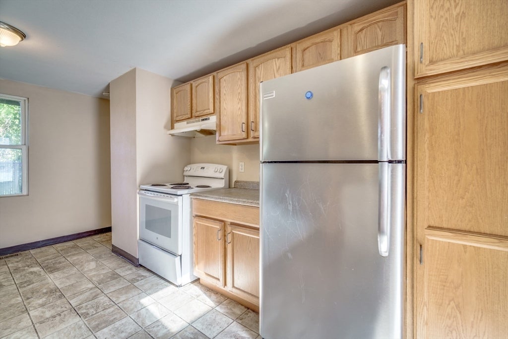 42 Fox Run, Southbridge, MA, 42 Fox Run, Southbridge, MA Photo #6