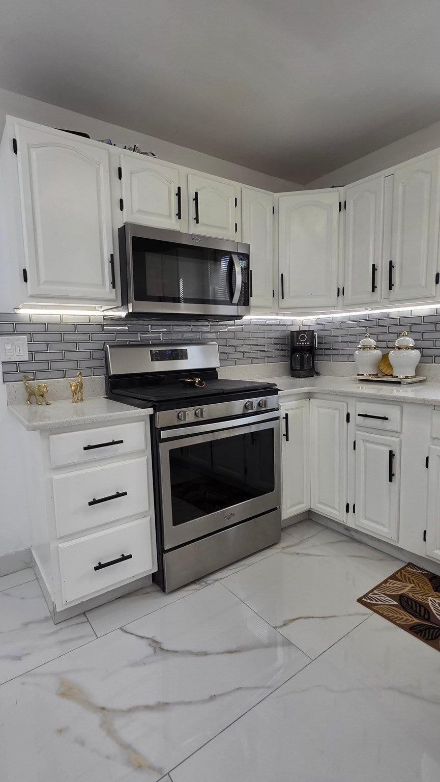 463 Potters Ave, Providence, RI, 463 Potters Ave, Providence, RI Photo #11