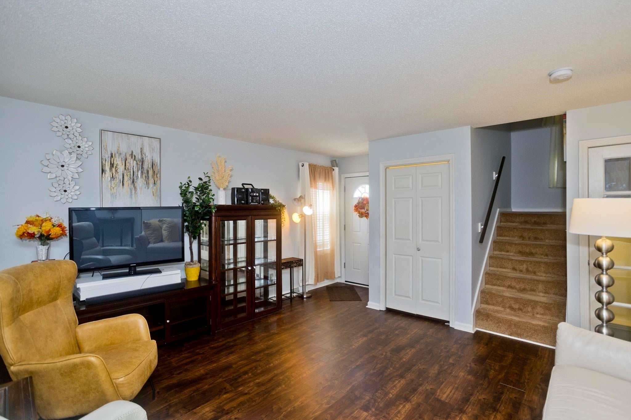 27 Curry Lane #27, Chicopee, MA, 27 Curry Lane #27, Chicopee, MA Photo #3