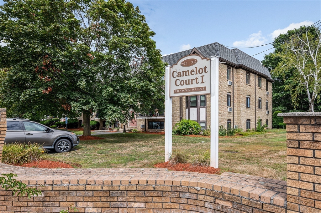307 Pawtucket Blvd 23