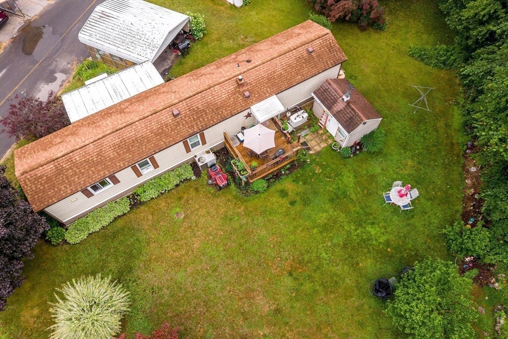 147 Pine Ave.