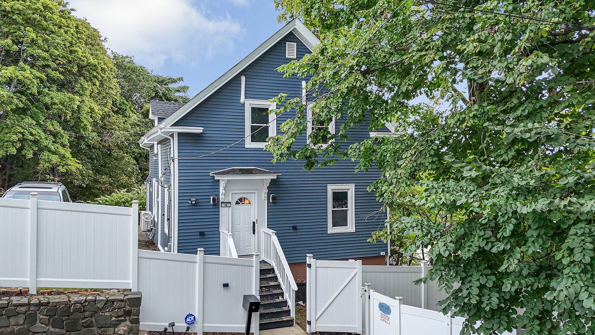 Photo of 24 Rockaway Ct, Lynn, MA