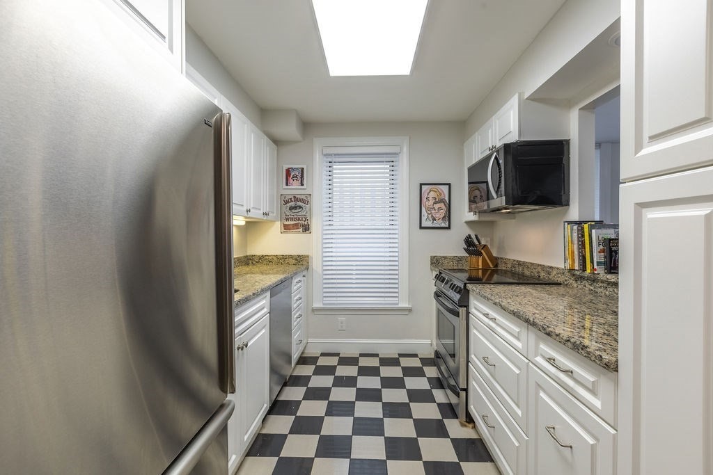 416 Commonwealth Ave 212