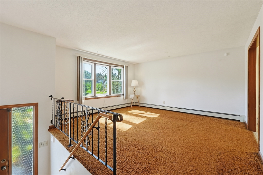142 Prospect Hill St