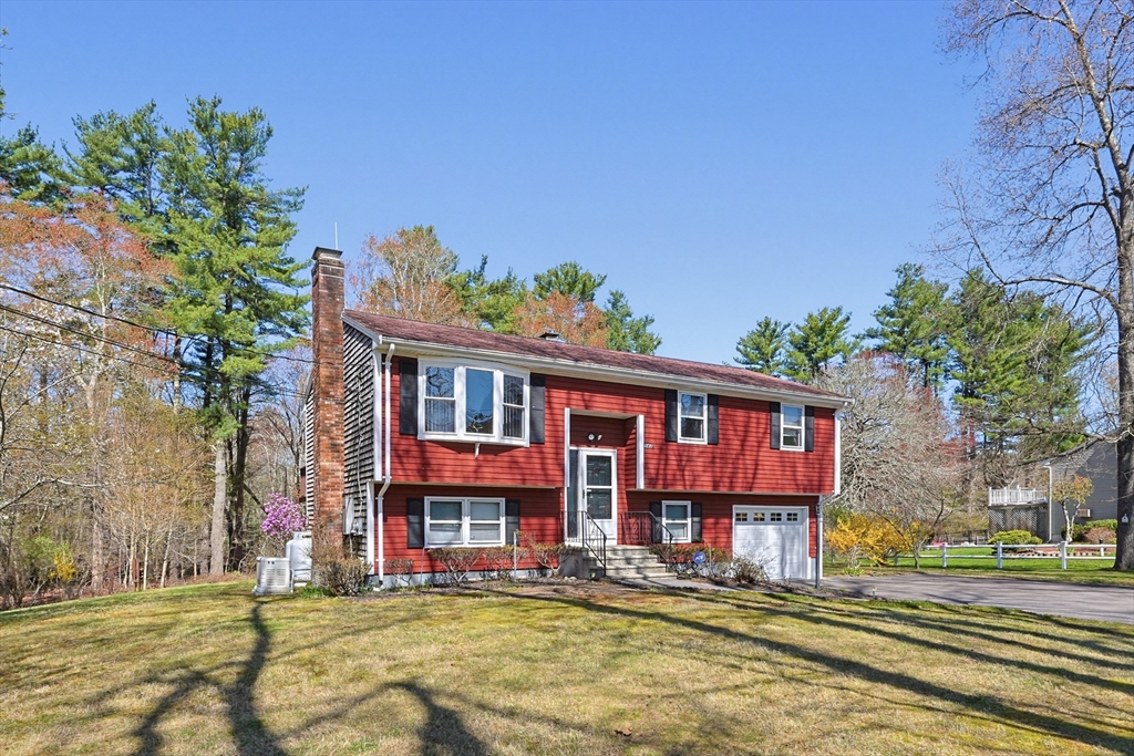 142 Prospect Hill St