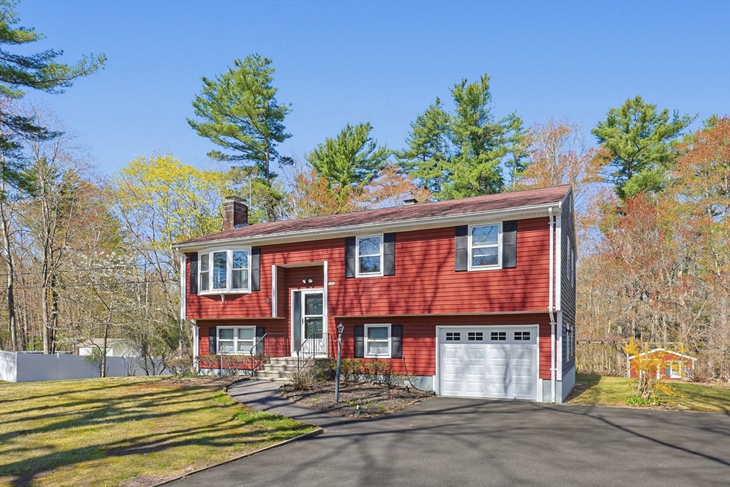 142 Prospect Hill St