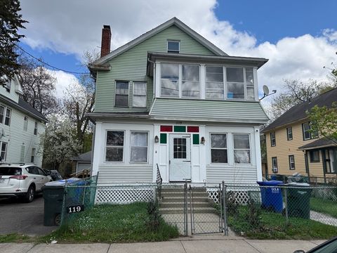 Photo of 119-121 Middlesex St, Springfield, MA 01109 (MLS # 73512125)