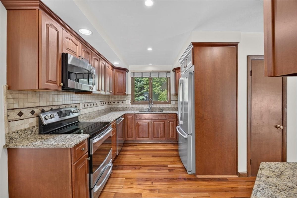 50 Highland St, Easton, MA, 50 Highland St, Easton, MA Photo #16