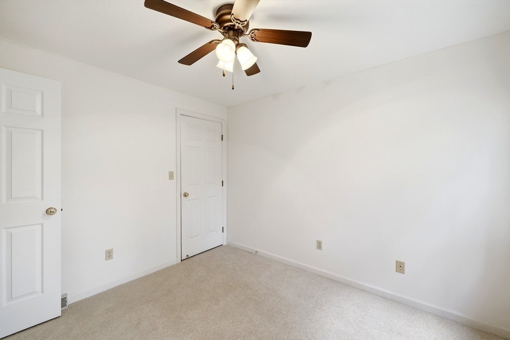 2 Mansion Woods Dr #B, Agawam, MA, 2 Mansion Woods Dr #B, Agawam, MA Photo #15