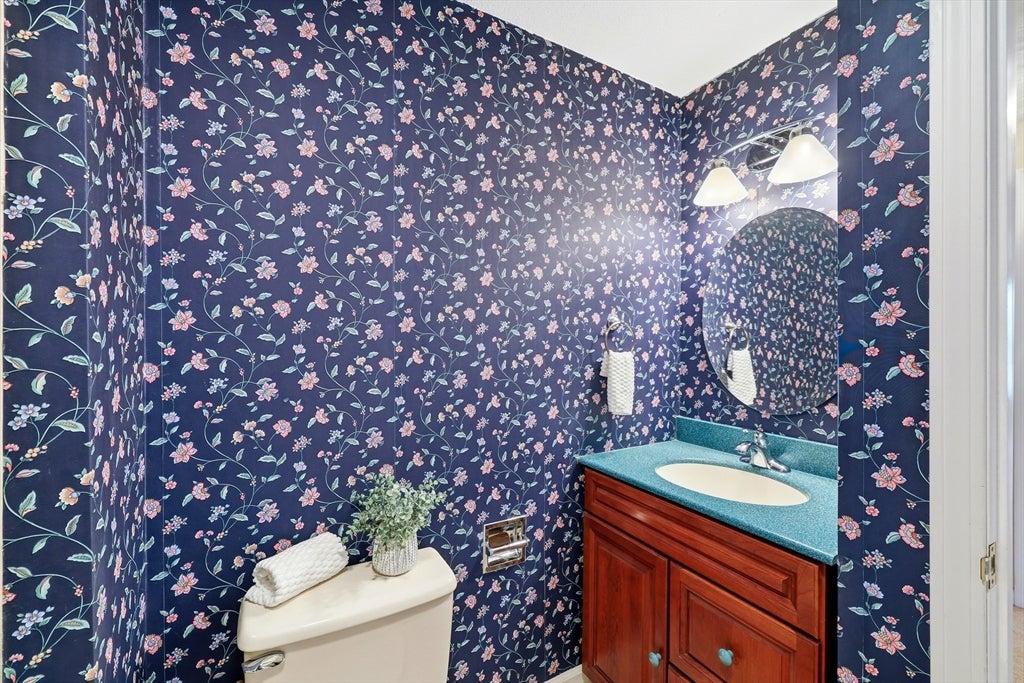 2 Mansion Woods Dr #B, Agawam, MA, 2 Mansion Woods Dr #B, Agawam, MA Photo #18