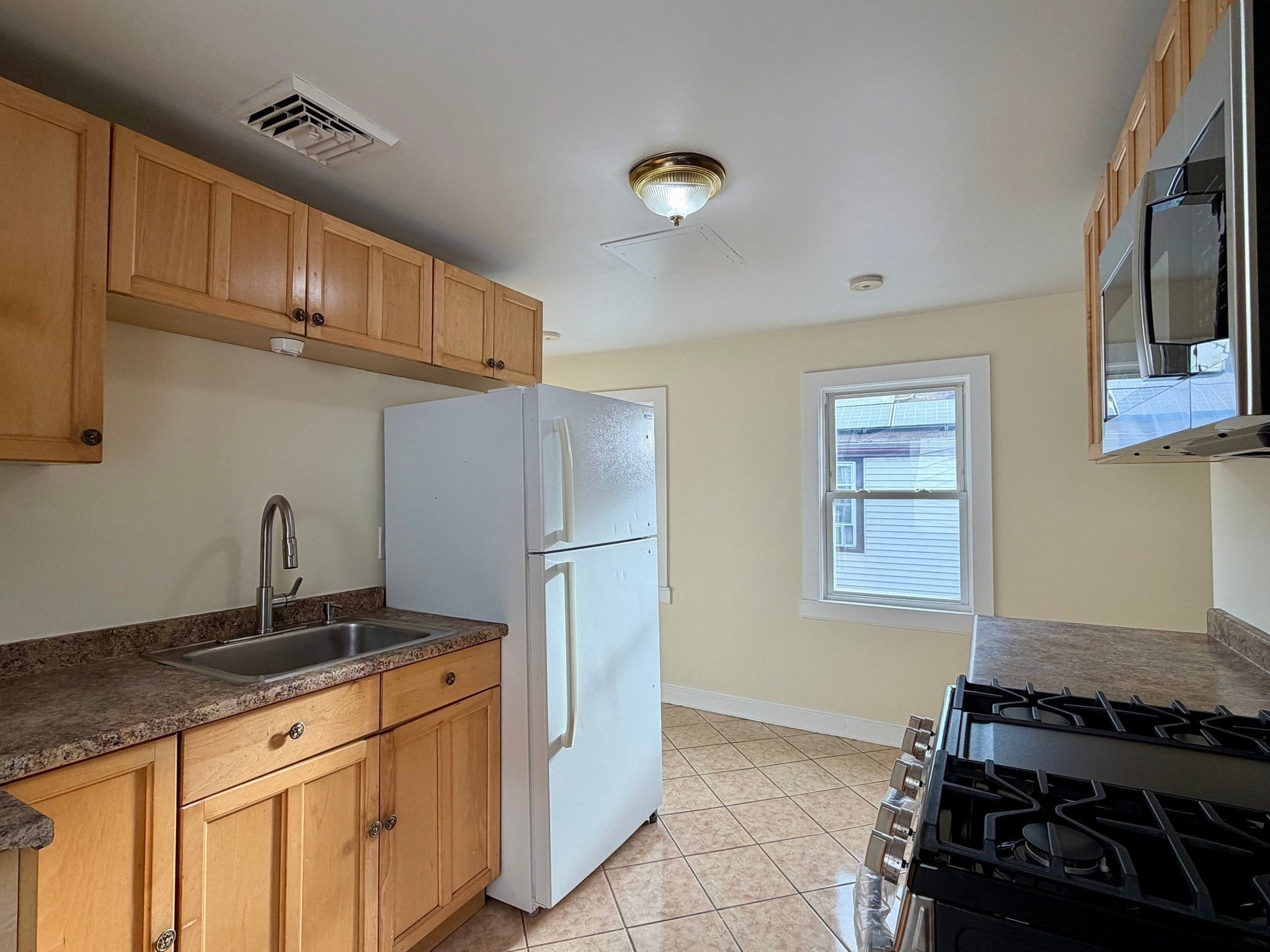 44 Everett Street #2, Everett, MA, 44 Everett Street #2, Everett, MA Photo #3