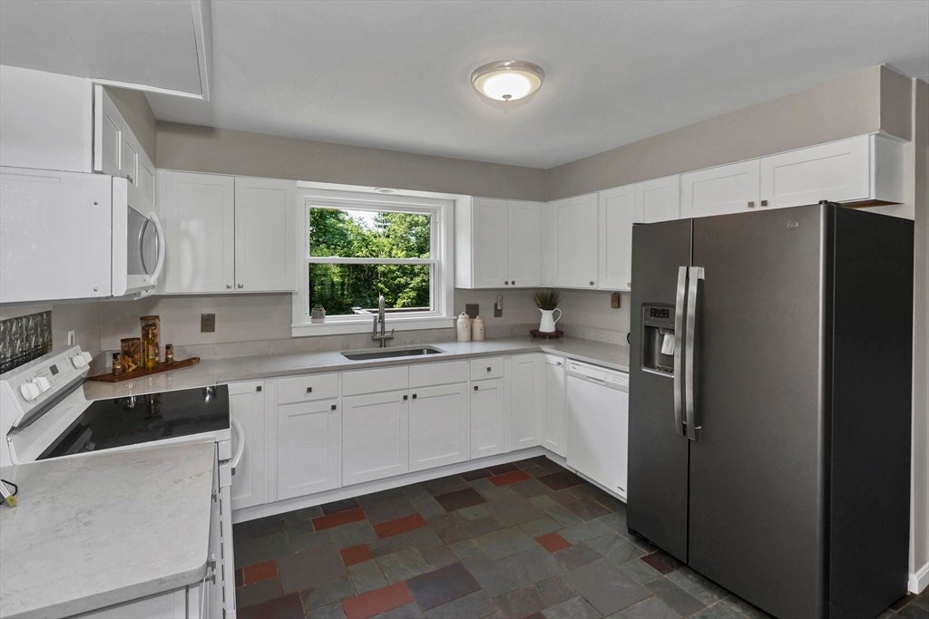 184 Pitcher St, Montgomery, MA, 184 Pitcher St, Montgomery, MA Photo #13