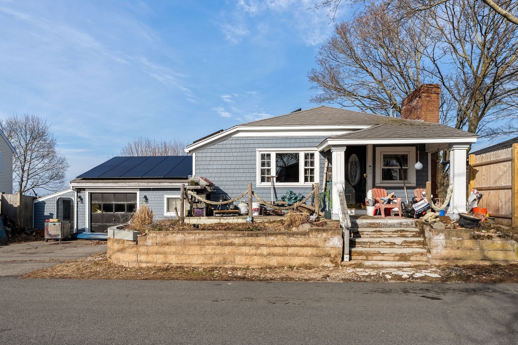 81 Wessagussett Rd, Weymouth MA 02191
