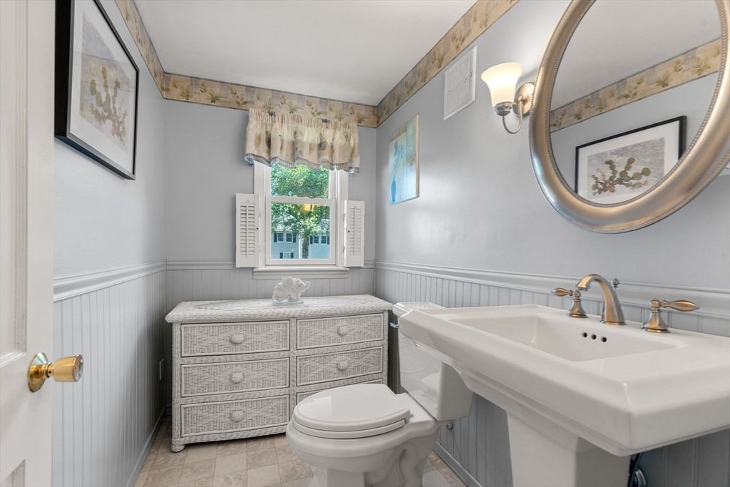 86 Redfield Rd, Wakefield, MA, 86 Redfield Rd, Wakefield, MA Photo #16