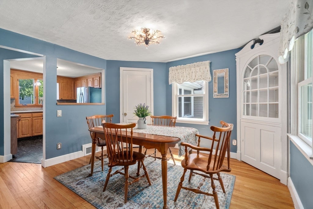 86 Redfield Rd, Wakefield, MA, 86 Redfield Rd, Wakefield, MA Photo #8