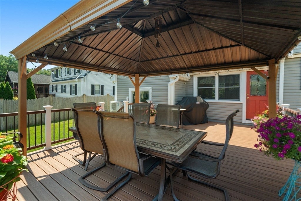 86 Redfield Rd, Wakefield, MA, 86 Redfield Rd, Wakefield, MA Photo #25