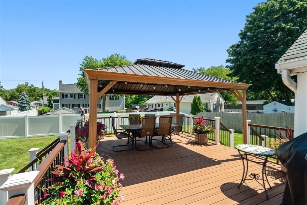 86 Redfield Rd, Wakefield, MA, 86 Redfield Rd, Wakefield, MA Photo #28