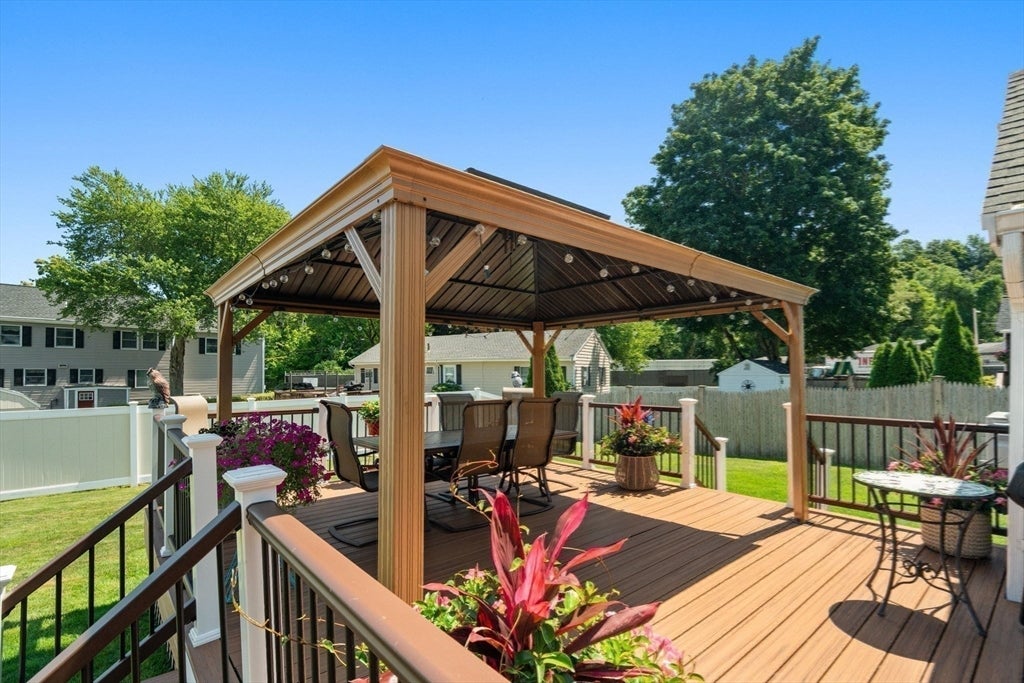 86 Redfield Rd, Wakefield, MA, 86 Redfield Rd, Wakefield, MA Photo #26