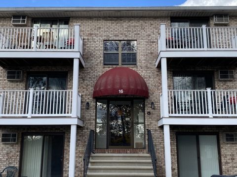 Photo of 16 Kenmar Drive #123, Billerica, MA 01821 (MLS # 73467306)