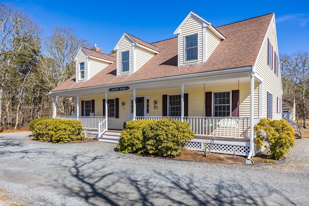 41 Mello Ln