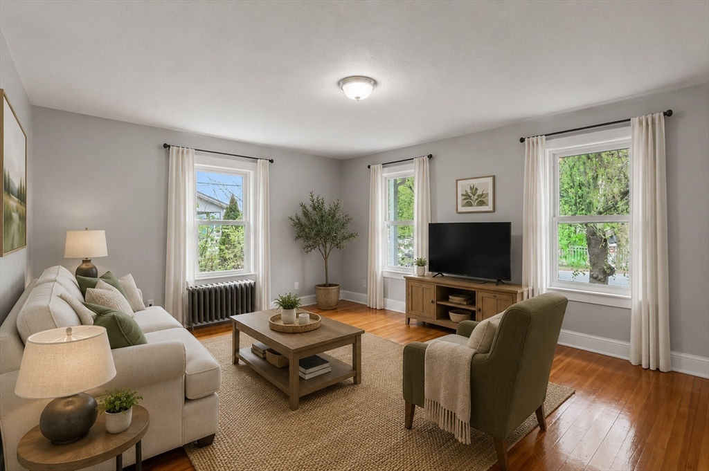26 Bacon Sq, Plainville, MA Photo #12