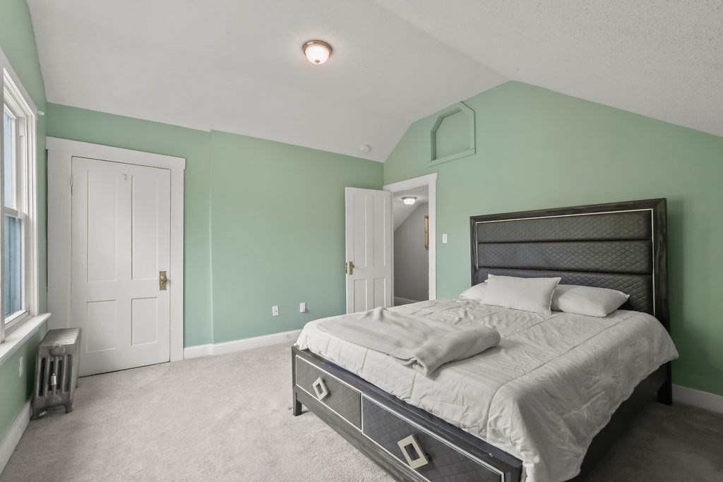 26 Bacon Sq, Plainville, MA Photo #20