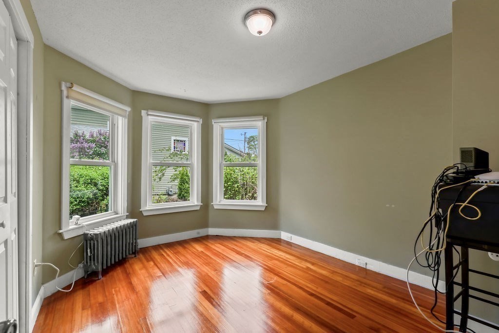 26 Bacon Sq, Plainville, MA Photo #16