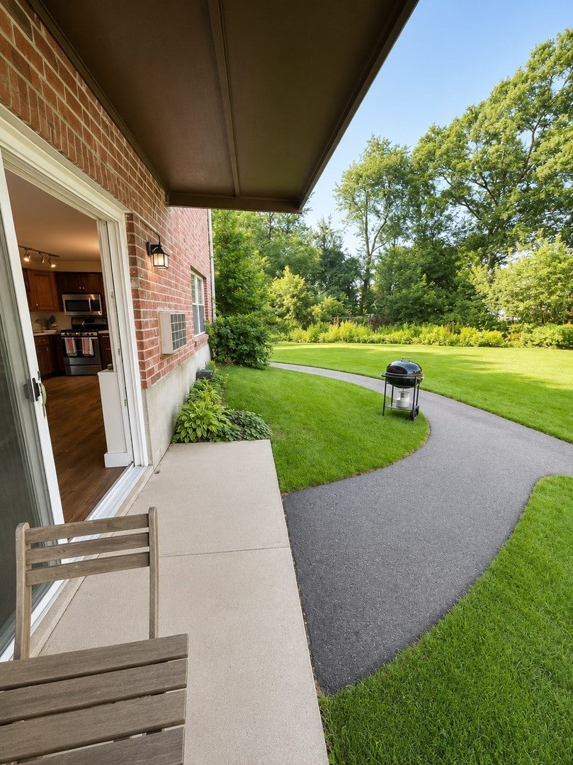 37 Fernview Ave #7, North Andover, MA Photo #7