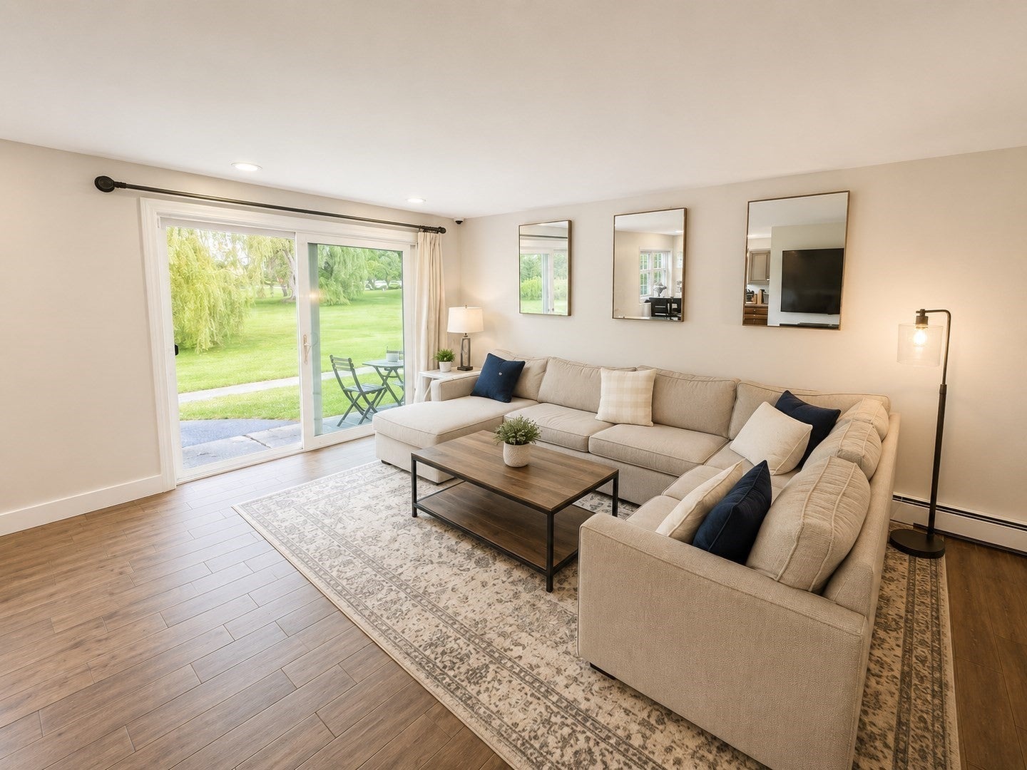 37 Fernview Ave #7, North Andover, MA Photo #2