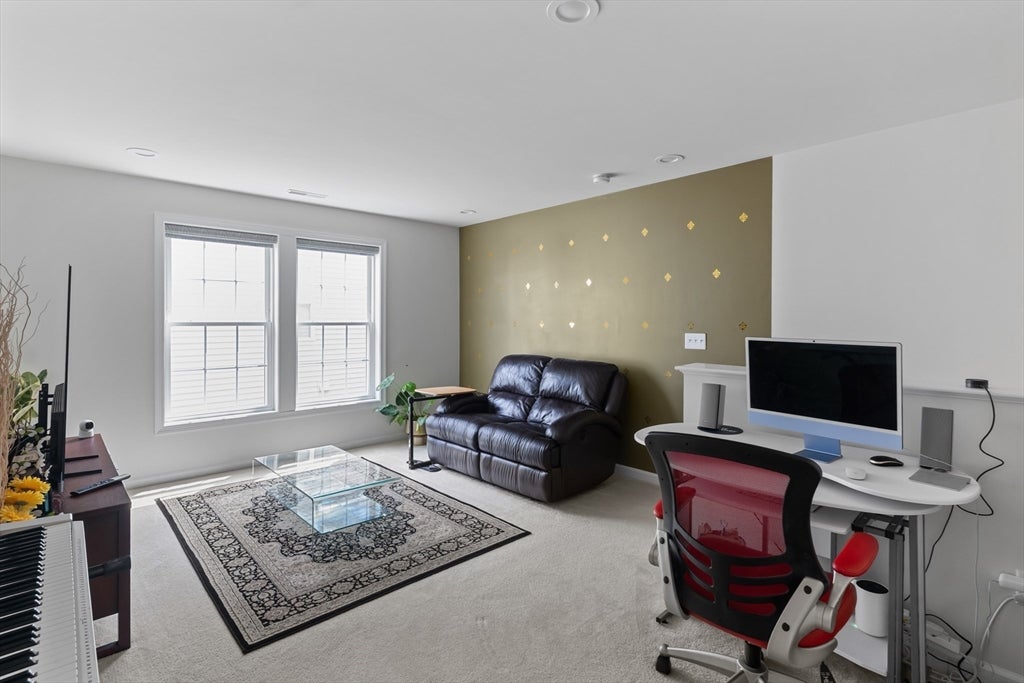 52 Primrose Cir #52, Hopkinton, MA, 52 Primrose Cir #52, Hopkinton, MA Photo #22