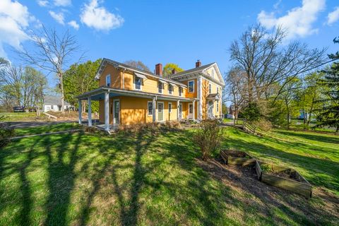 55 N Main St South Hadley MA 01075