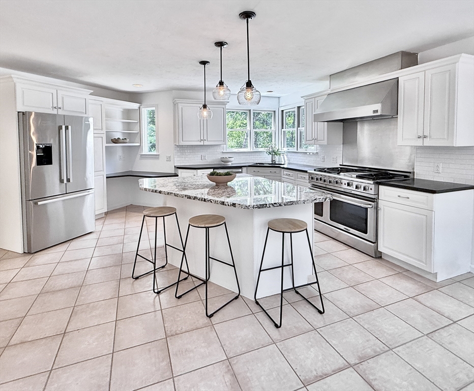 60R Sandwich Rd