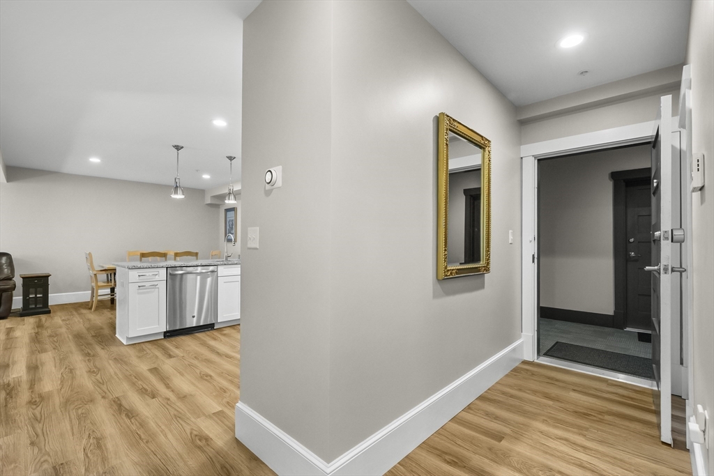 76 Court St. 6
