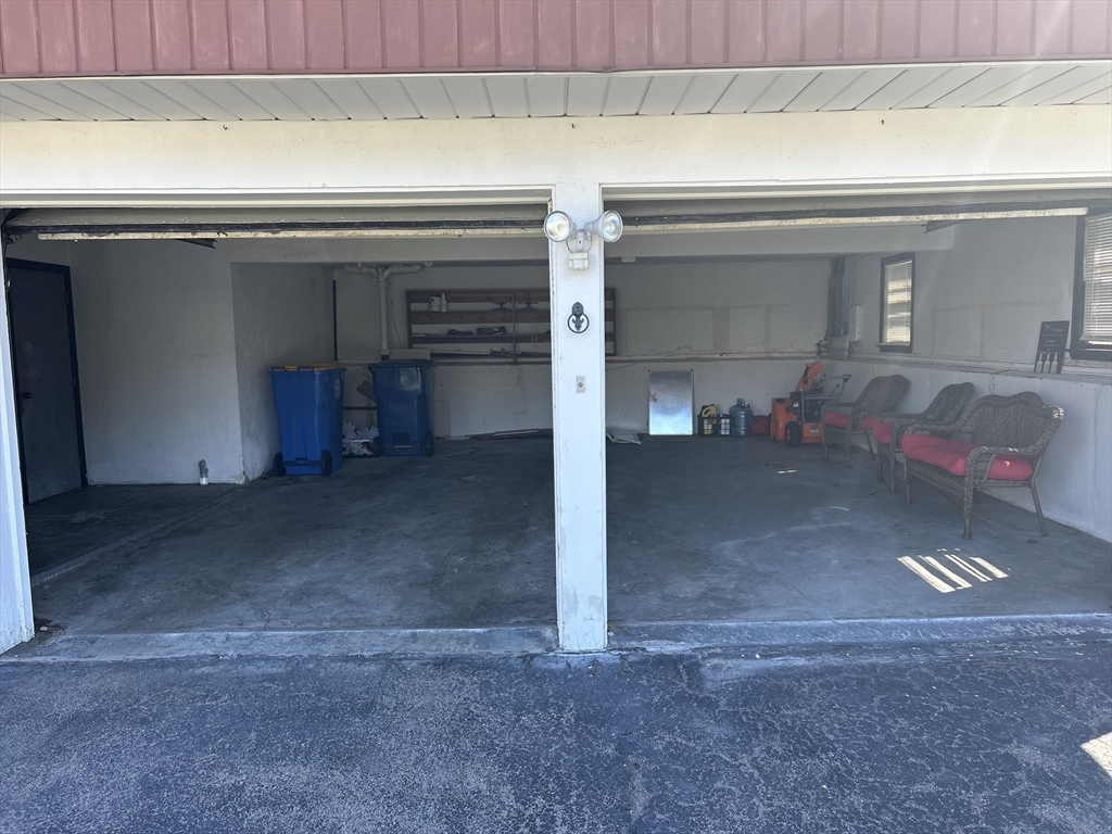 1 Eisenhower Dr