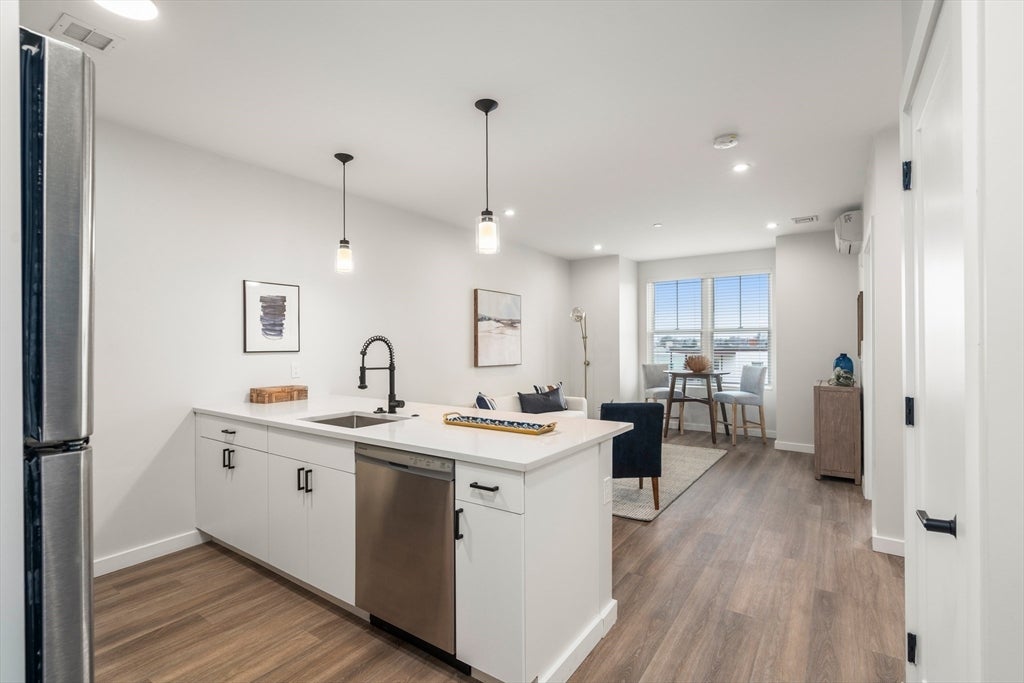 10 Somerset AVE #305, Winthrop, MA, 10 Somerset AVE #305, Winthrop, MA Photo #10