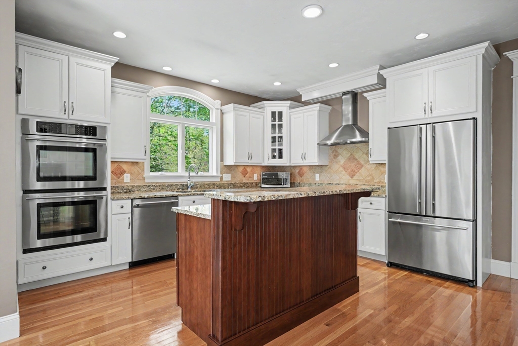 6 Juniper Hill Rd