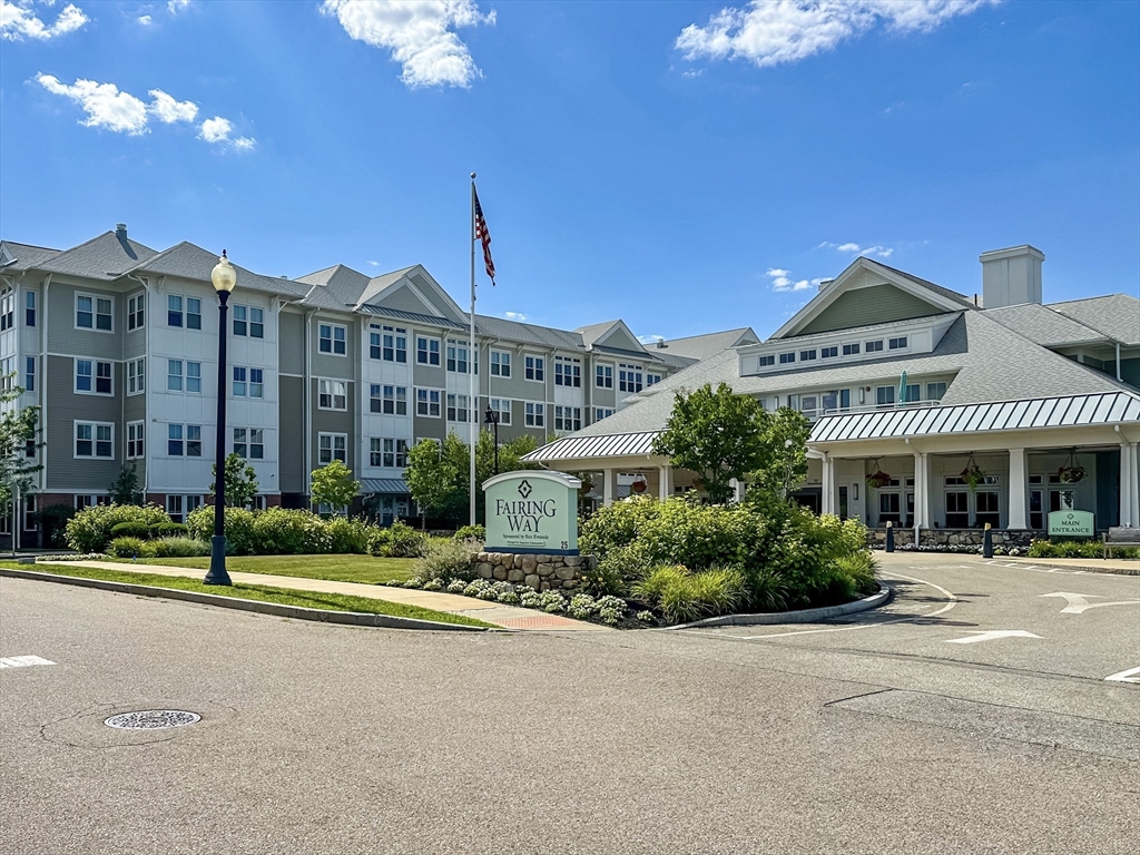 25 Stonehaven Dr. 256