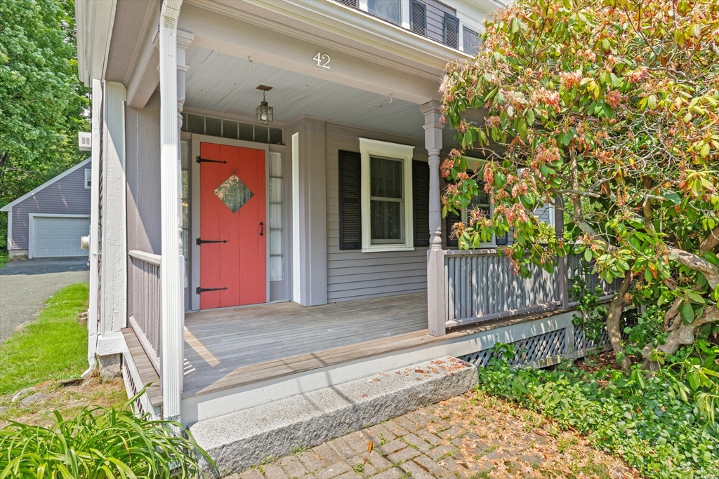 42 High St
