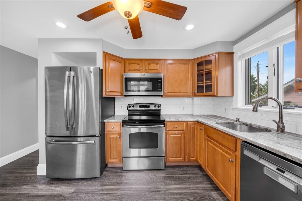 21 Leroy Ave, Haverhill, MA, 21 Leroy Ave, Haverhill, MA Photo #7