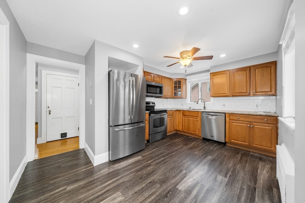 21 Leroy Ave, Haverhill, MA, 21 Leroy Ave, Haverhill, MA Photo #2