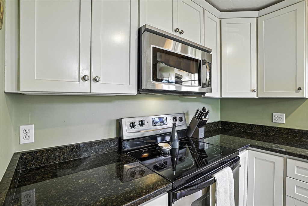 8 Birchwood Lane 8