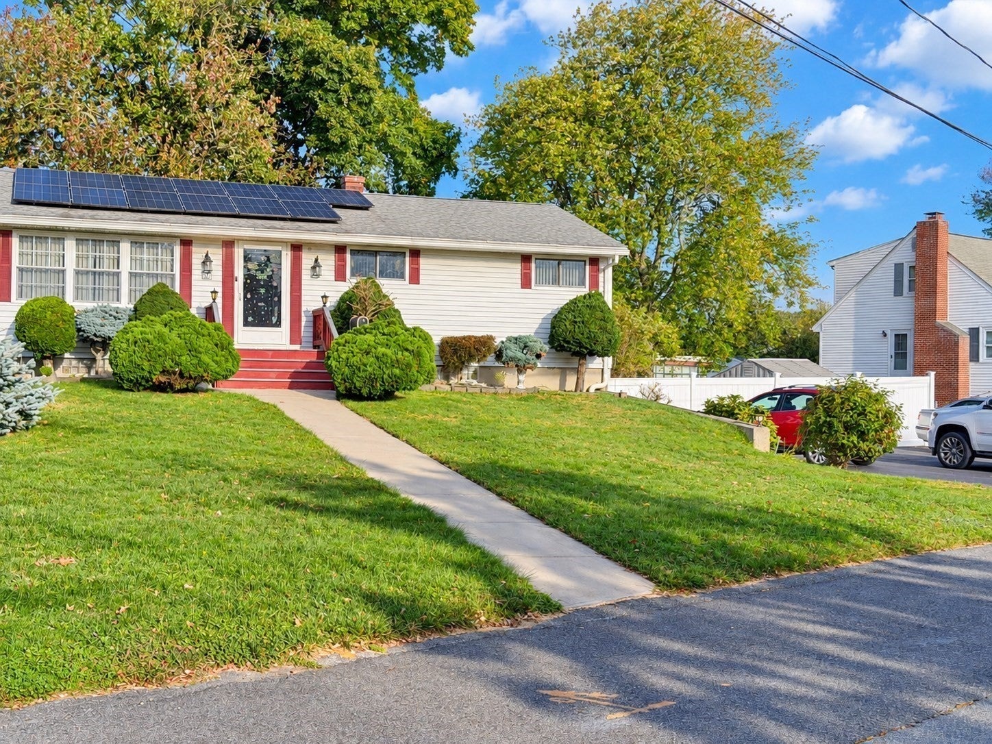 37 Paula Street, Somerset, MA, 37 Paula Street, Somerset, MA Photo #2