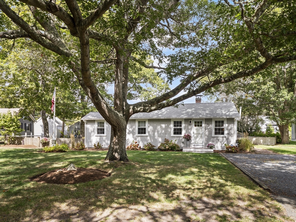 16 Peregrine Ln