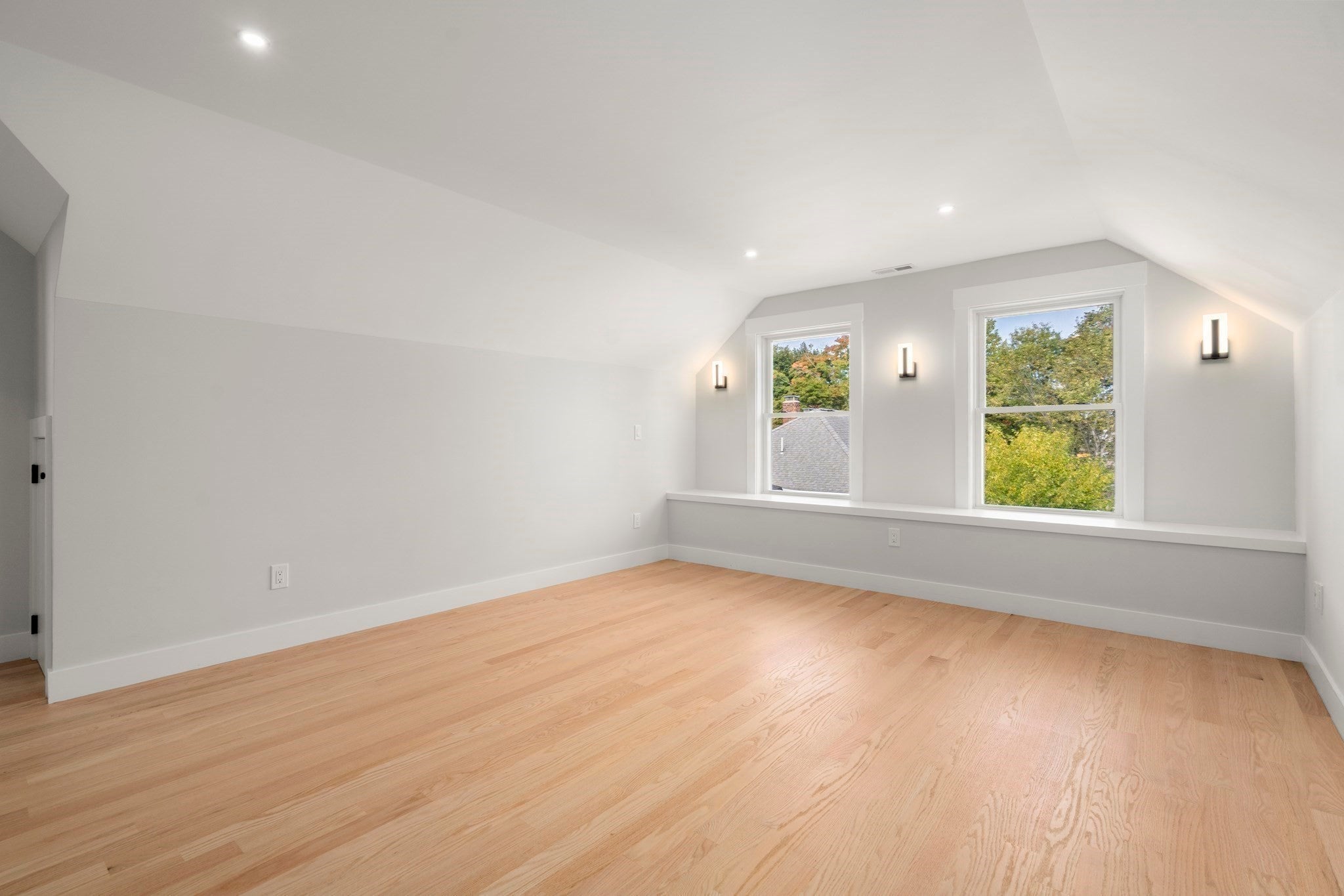 164 Church Street #164, Watertown, MA, 164 Church Street #164, Watertown, MA Photo #21