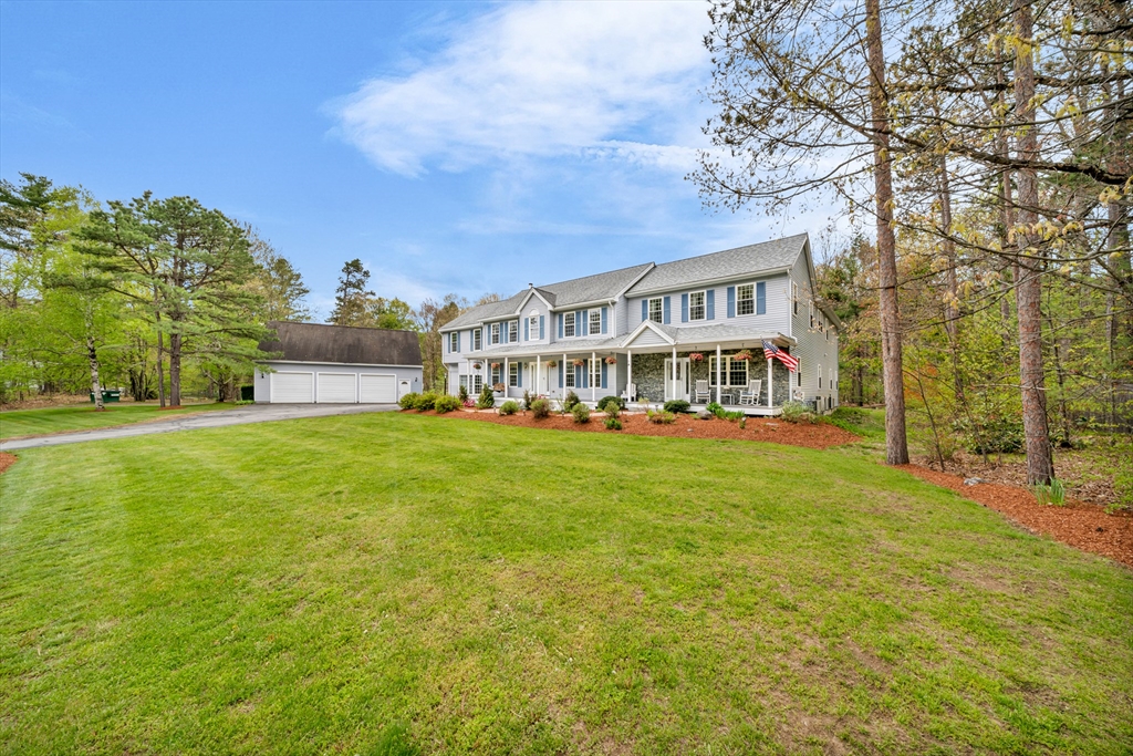 11 Longwood Dr