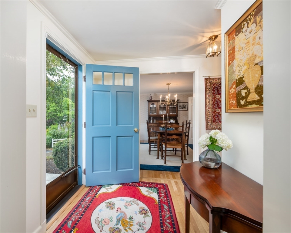 5 Cape Cod Ln
