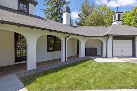 Photo of 25 Somerset Road #2, Lexington, MA 02420 (MLS # 73460764)